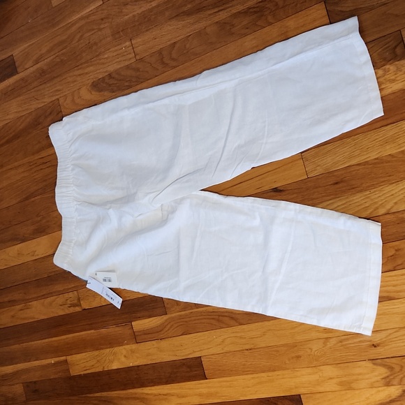 Liz Claiborne White Capri Crop Pants NWT Size Small ❤️ - Picture 4 of 5